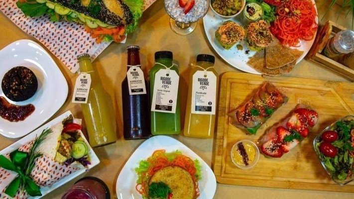 Plant-based food served by Bigode Verde in Recife, Brazil